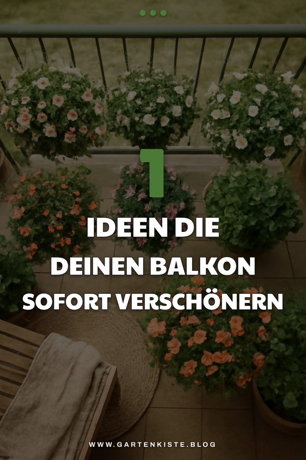 So gestaltest du deinen Balkon mit 7 hängenden Blumenampeln