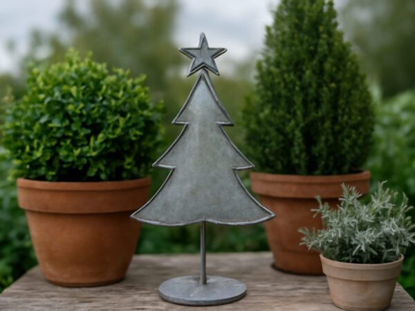 Weihnachtsdeko 2026 Trend für den Vorgarten