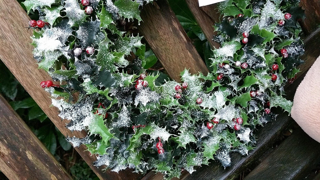 Kreative Ideen für Weihnachtsfiguren im Garten